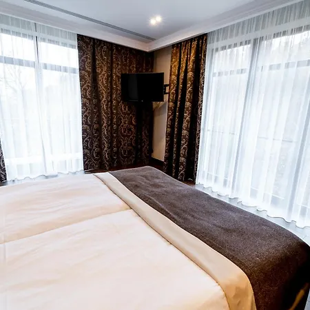 Erdeli By Derenivska Kupil * Nyzhne Solotvyno