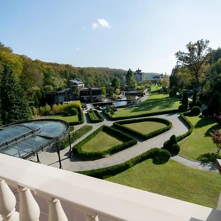 Resort Erdeli By Derenivska Kupil